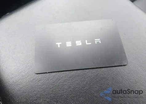 2021 Tesla Model Y Long Range Dual Motor All-Wheel Drive из США, поврежденный, VIN 5YJYGDEE9MF060795